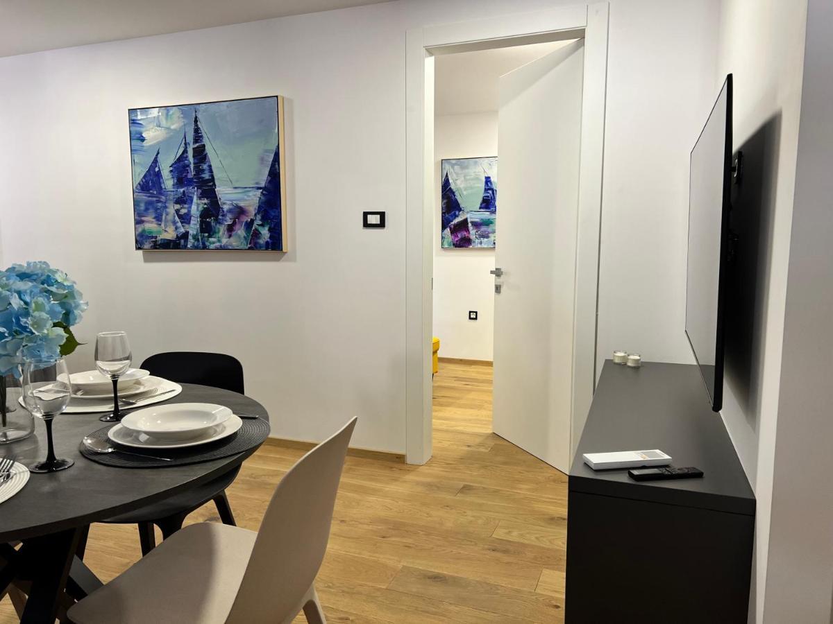 Poseidon Apartment Ізола Екстер'єр фото