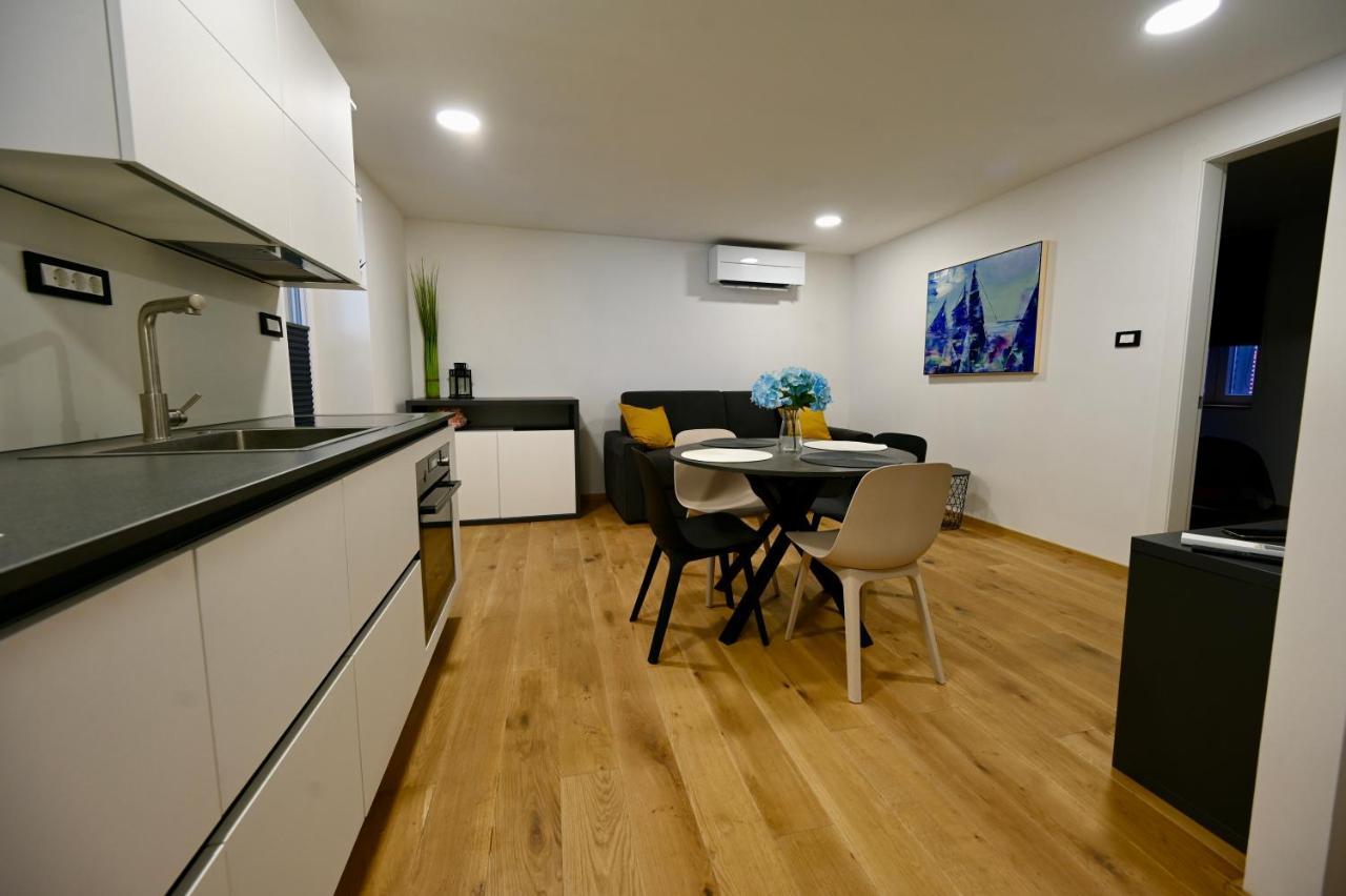 Poseidon Apartment Ізола Екстер'єр фото
